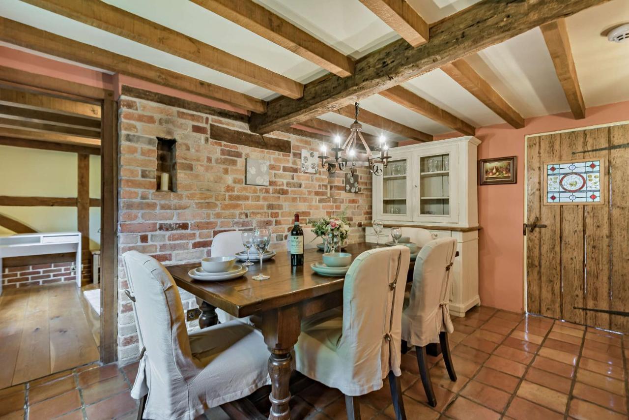Holiday home The Cottage, Beautiful New Forest 5 Bedroom Thatched Breamore